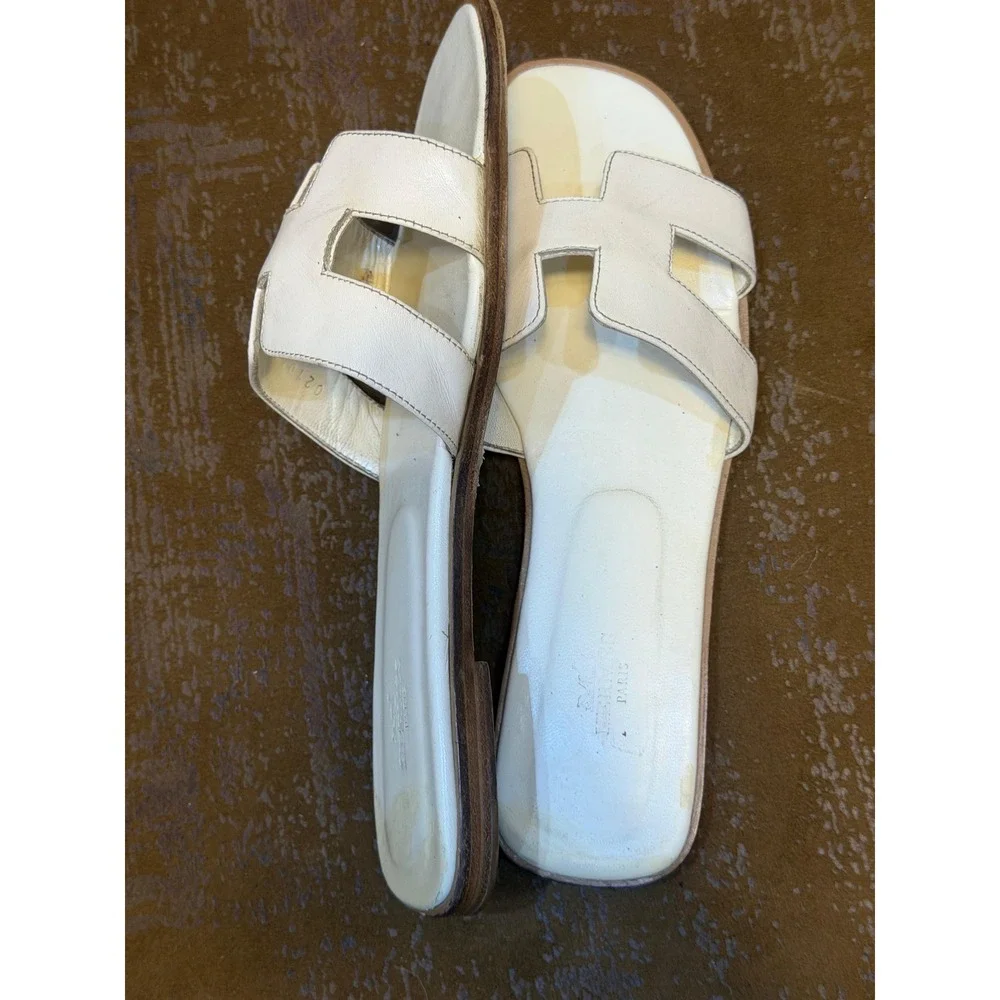 Hermes Oran Sandals Cream Epsom Leather H Cutout Flat Slides 41 Italy